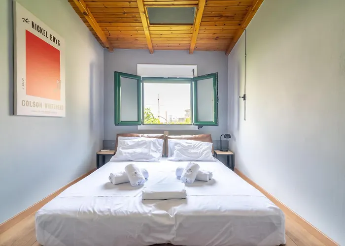 City Loft Near The Airport With Seaview