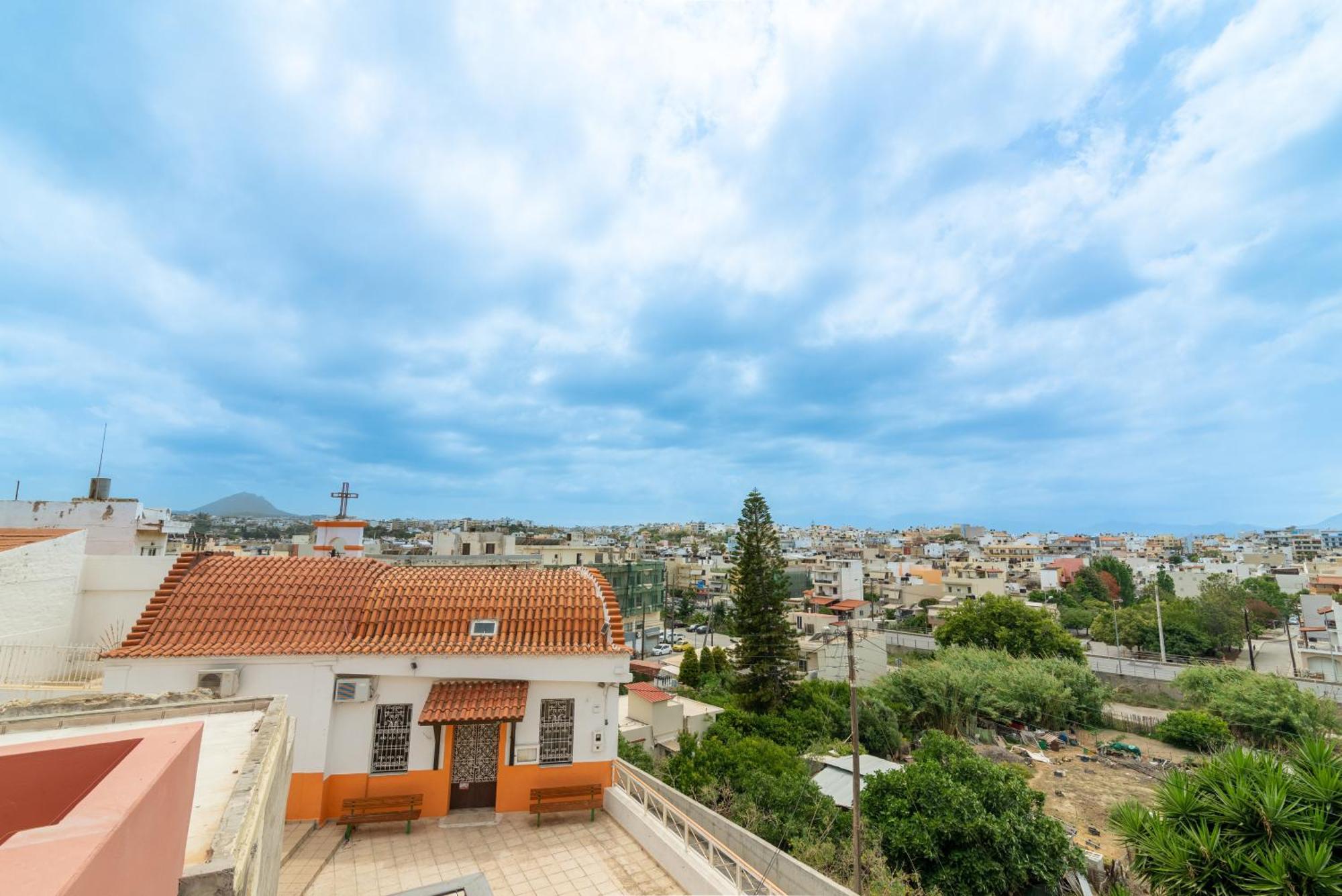 Loft Near The Airport With Seaview Apartment Iraklio