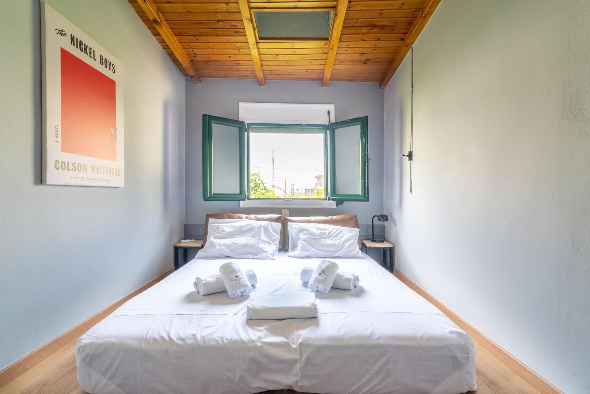 Loft Near The Airport With Seaview Apartment