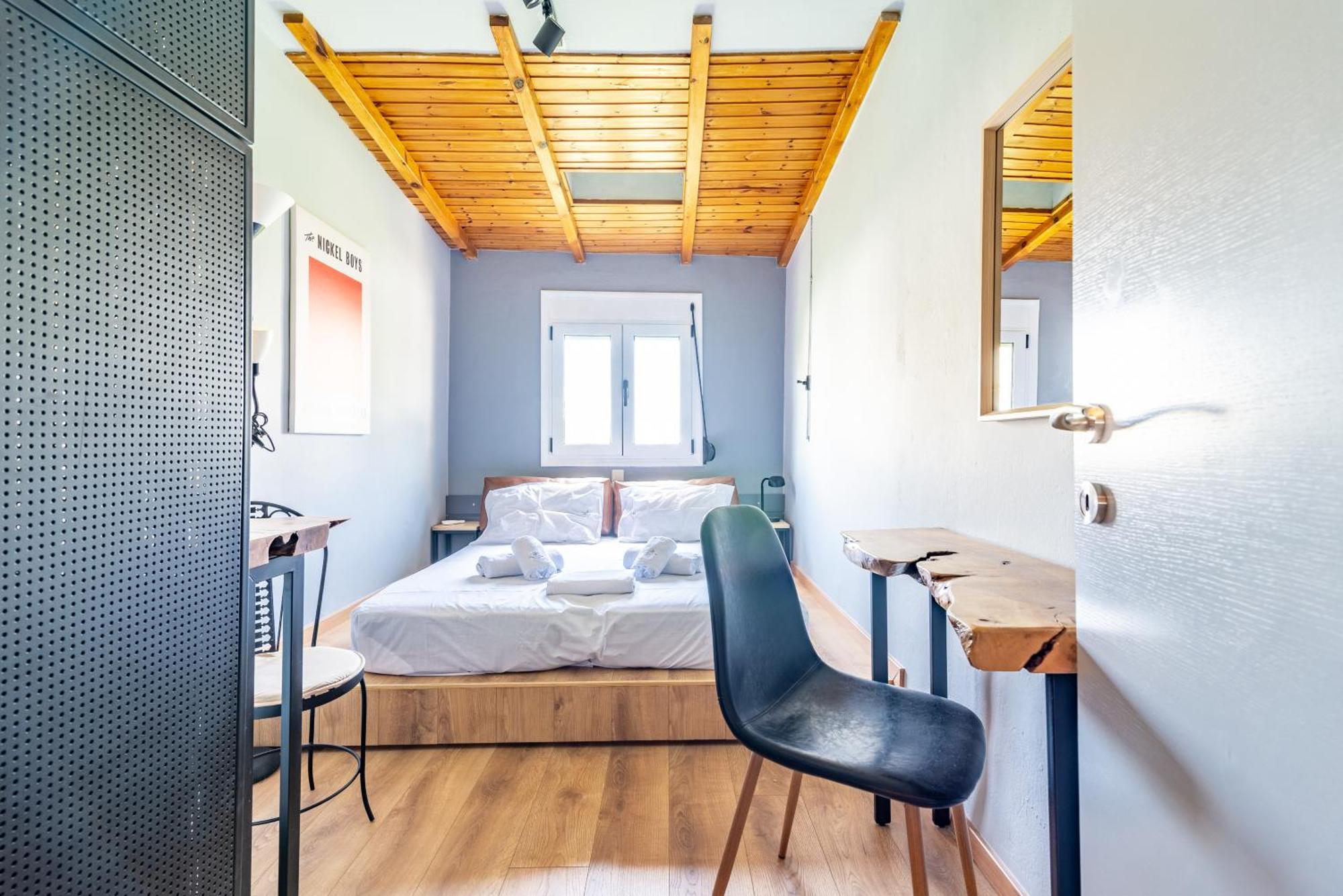 Loft Near The Airport With Seaview Apartment *